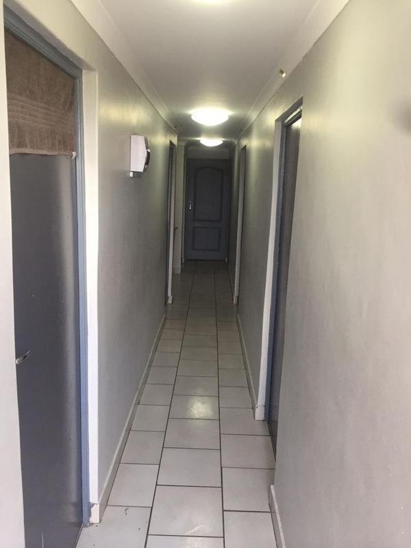 11 Bedroom Property for Sale in Dunoon Western Cape